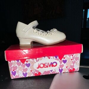 Josmo Kids White Dress Shoes
